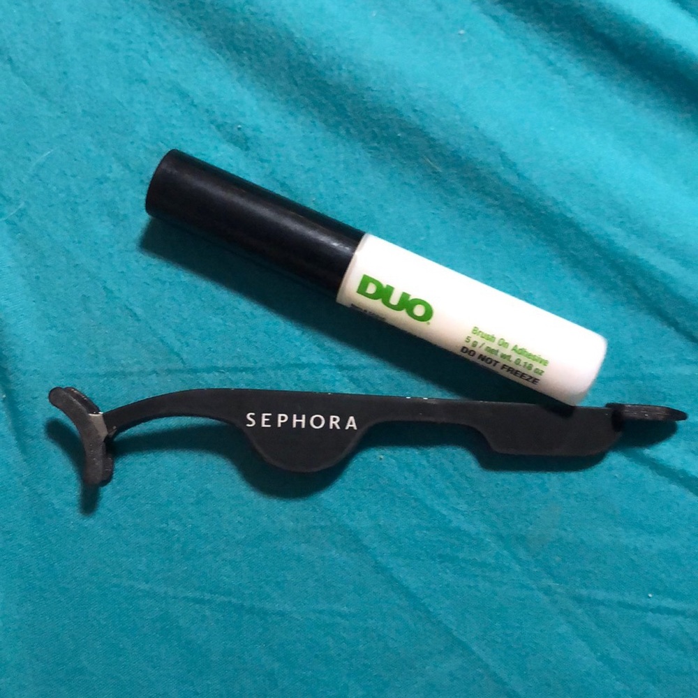Duo and Sephora eyelash tweezer